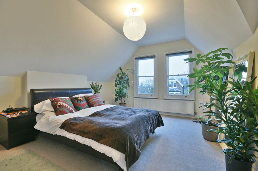 Property photo 2 of 9 Picture No. 20