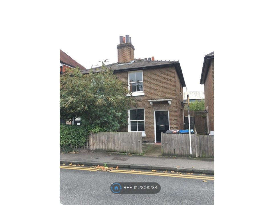 Property photo 2 of 20