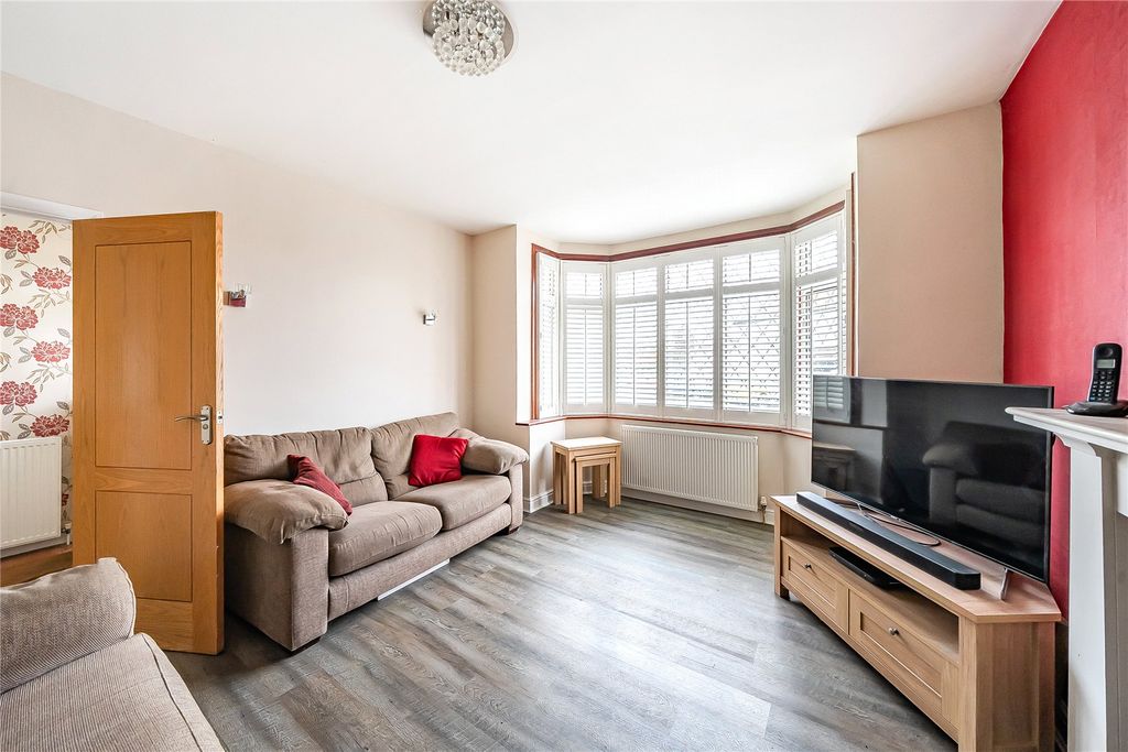Property photo 2 of 19 Picture No. 03