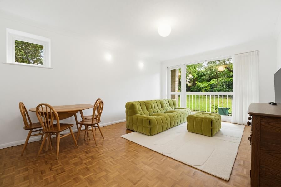 Property photo 2 of 12
