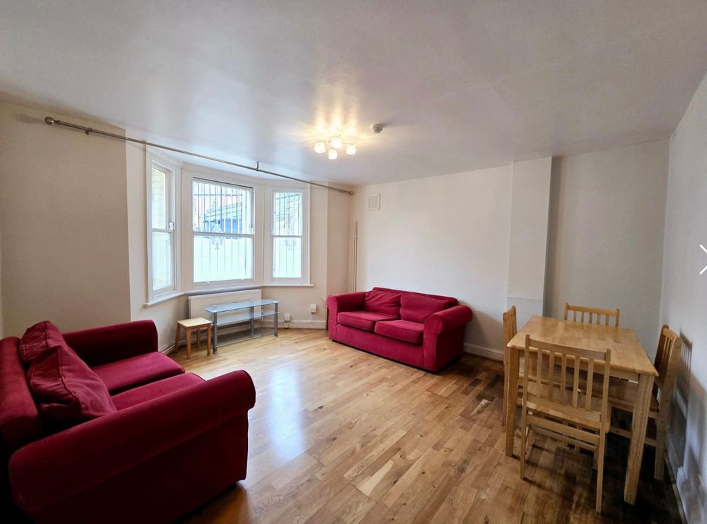 Property photo 3 of 5 Img_0387