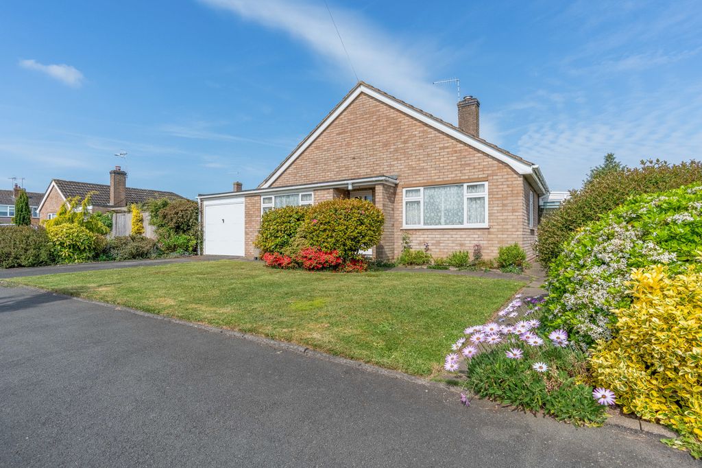 Property photo 1 of 19