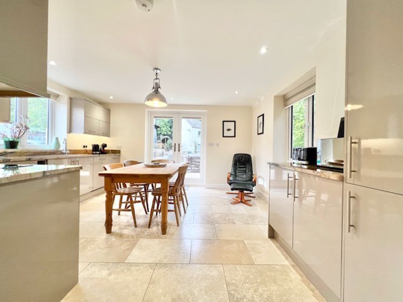 Property photo 2 of 31 Open Plan Kitchen Diner