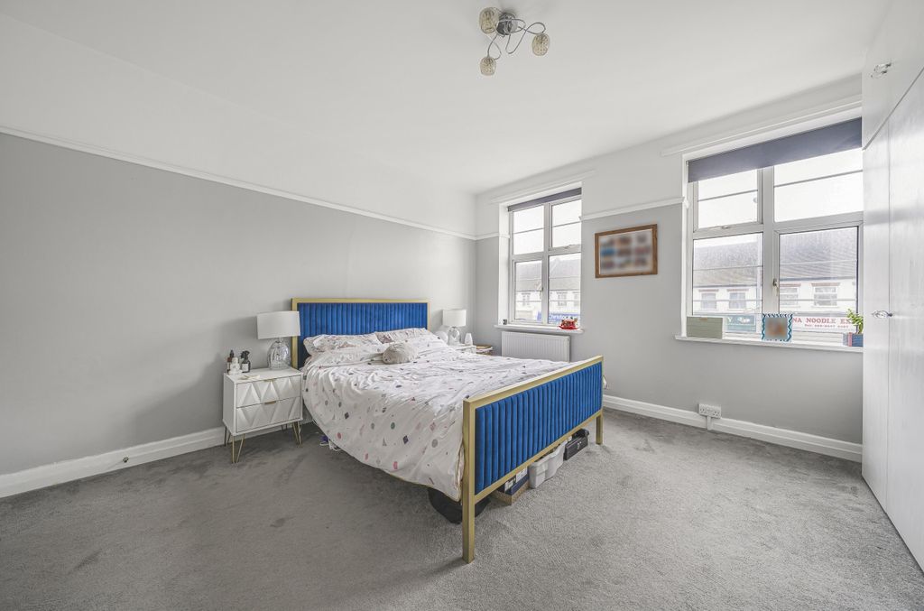 Property photo 3 of 11 Bedroom