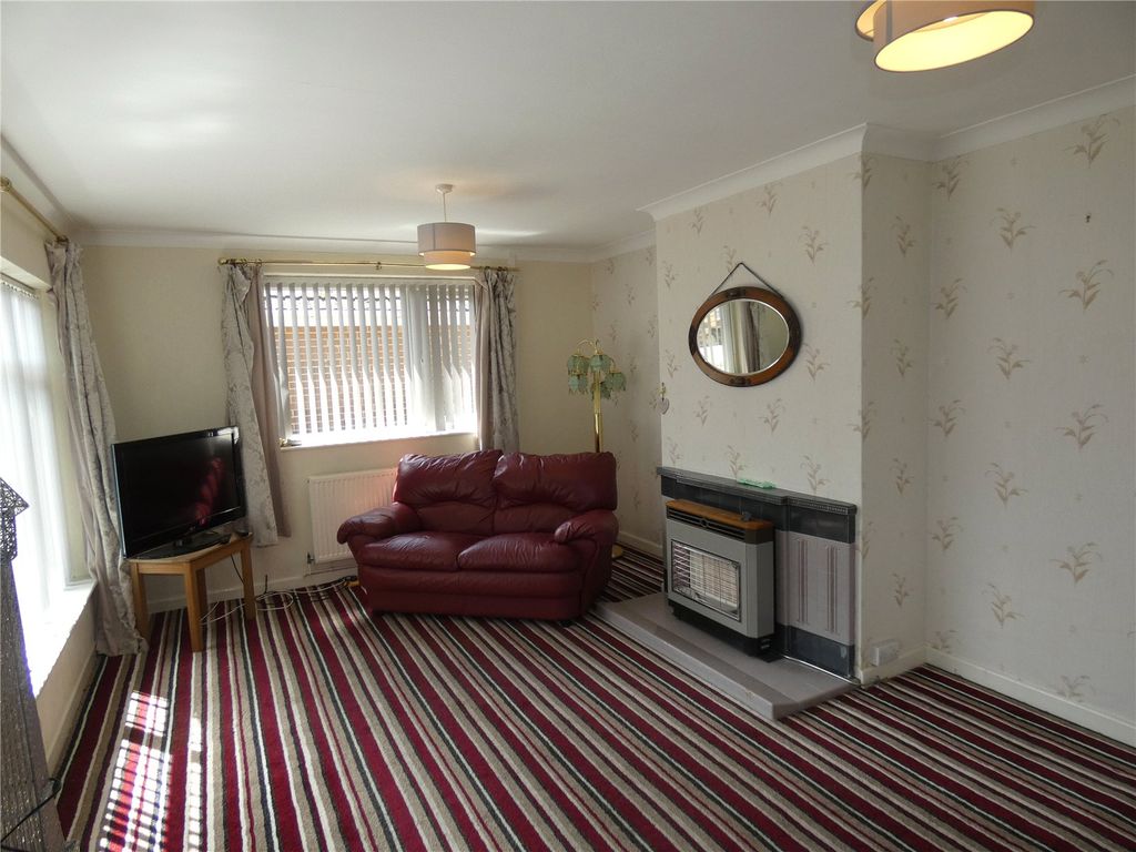 Property photo 2 of 18 Picture No. 04