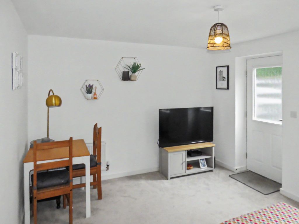 Property photo 3 of 17 Property Image