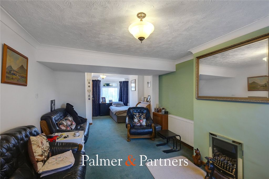 Property photo 2 of 15 Picture No. 10