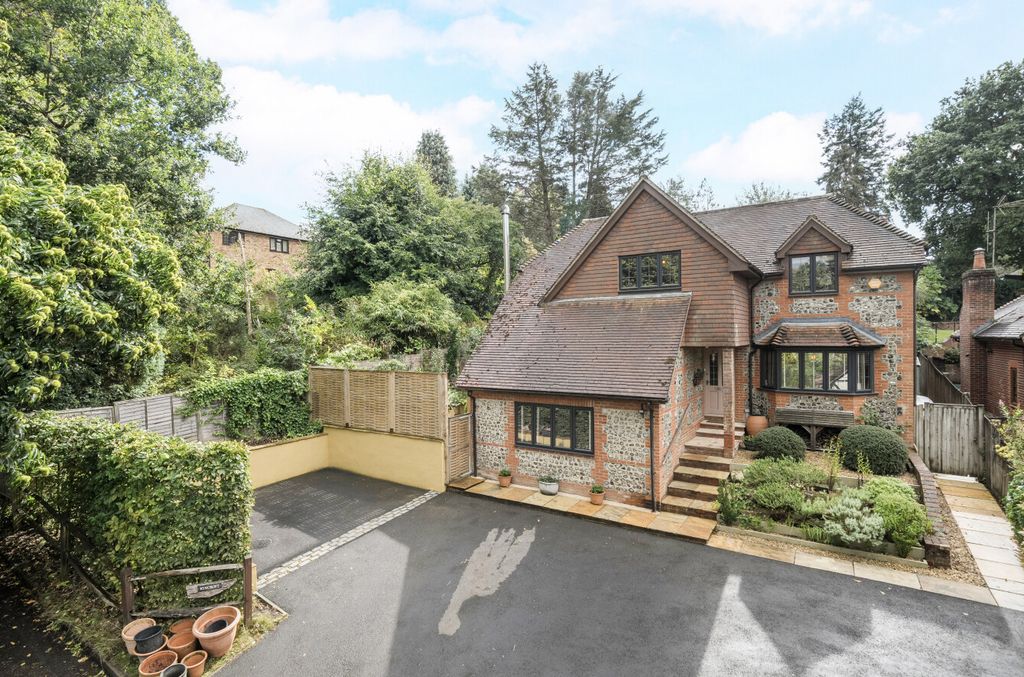 Property photo 1 of 30 1348020-1-68B5c6A...