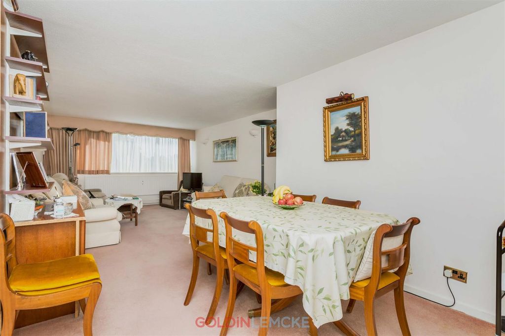 Property photo 3 of 10 Living/Dining Room