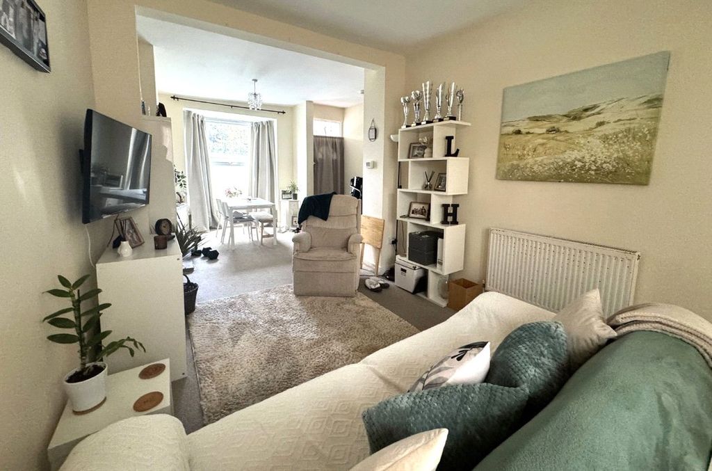 Property photo 3 of 9 Picture No. 08