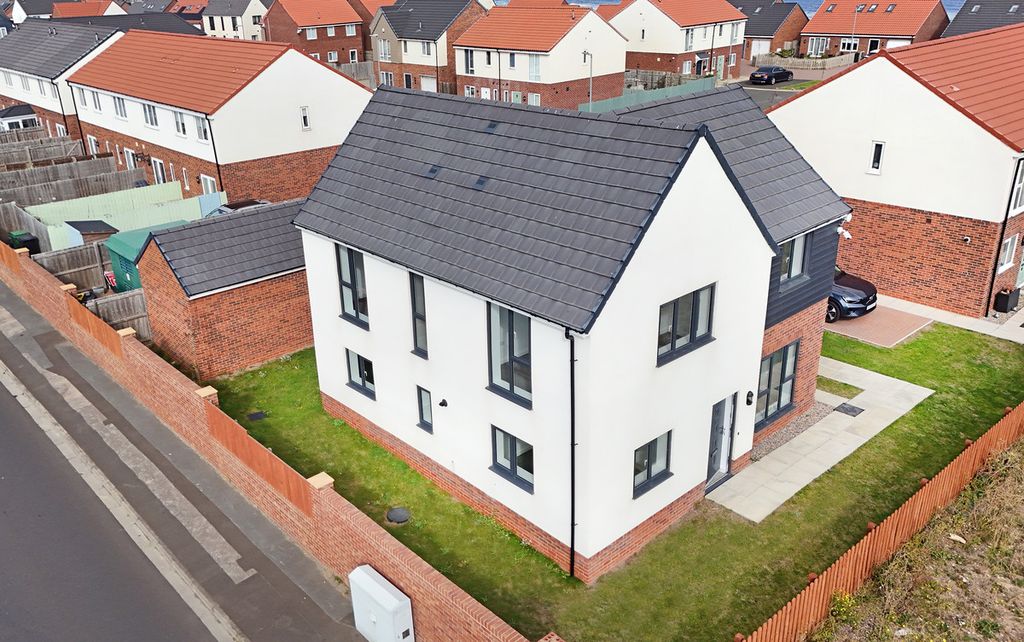 Property photo 1 of 39