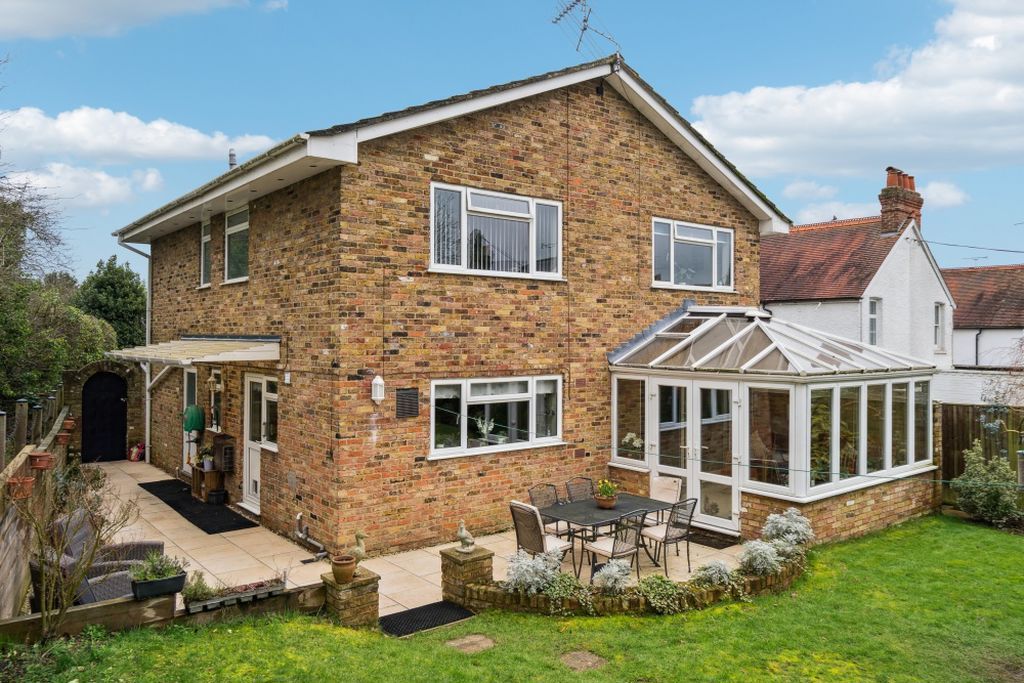 Property photo 2 of 16 Photo 2