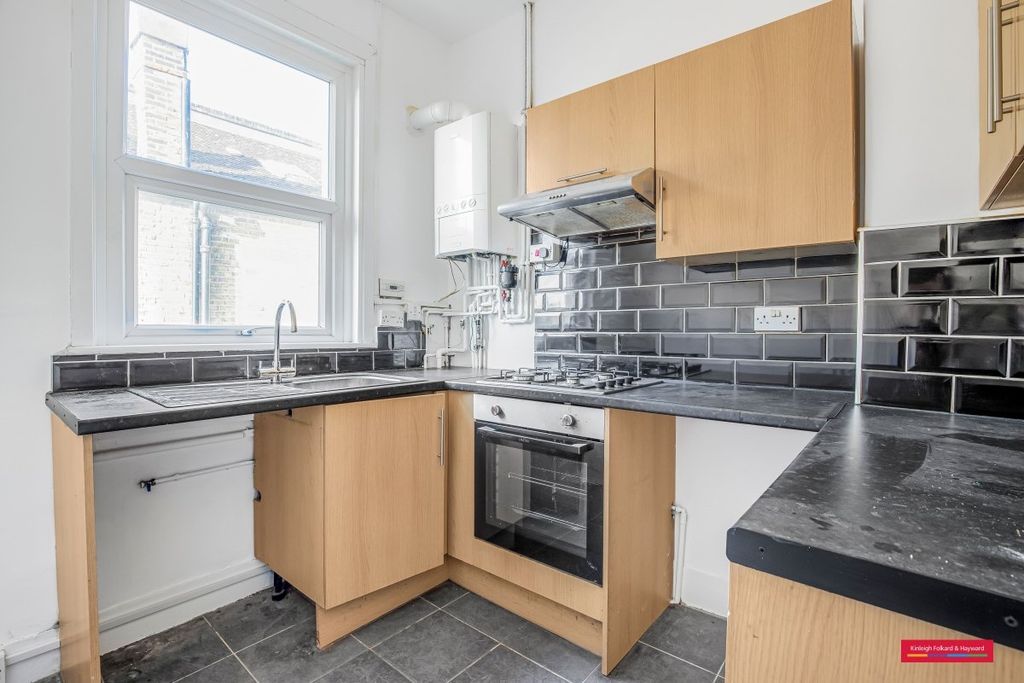 Property photo 1 of 8 Kfh-70B_Inchmery_Roa