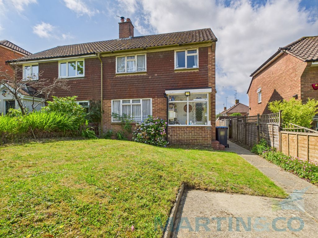 Property photo 1 of 7 Cam01059G0-Pr0275-Still006