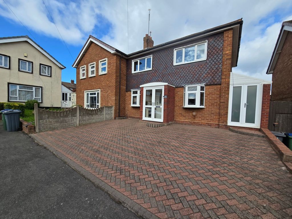 Property photo 1 of 18 Front A