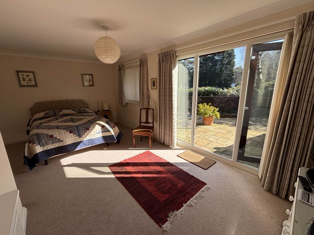 Property photo 2 of 23