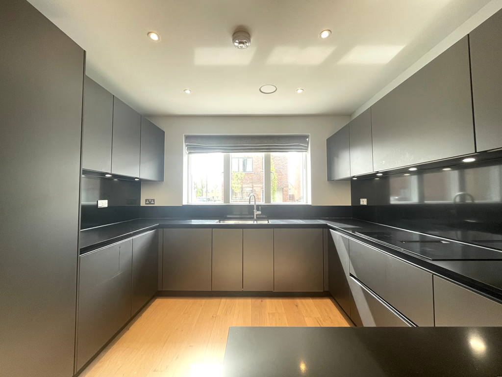 Property photo 3 of 18 Test