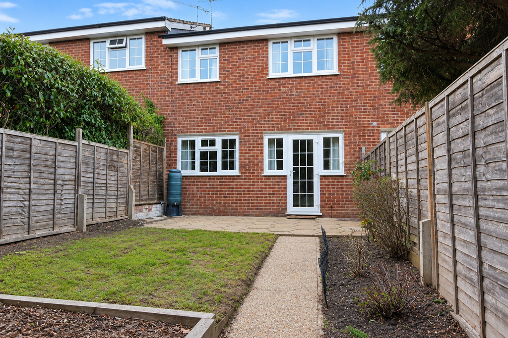 Property photo 3 of 8 Rear Garden