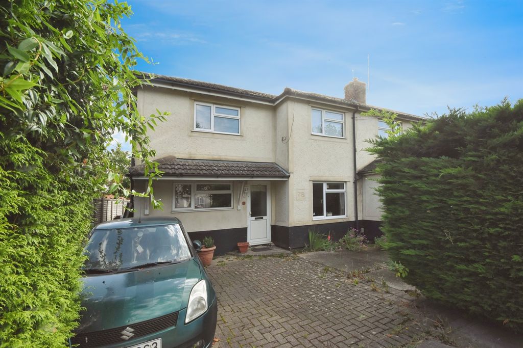 Property photo 1 of 18
