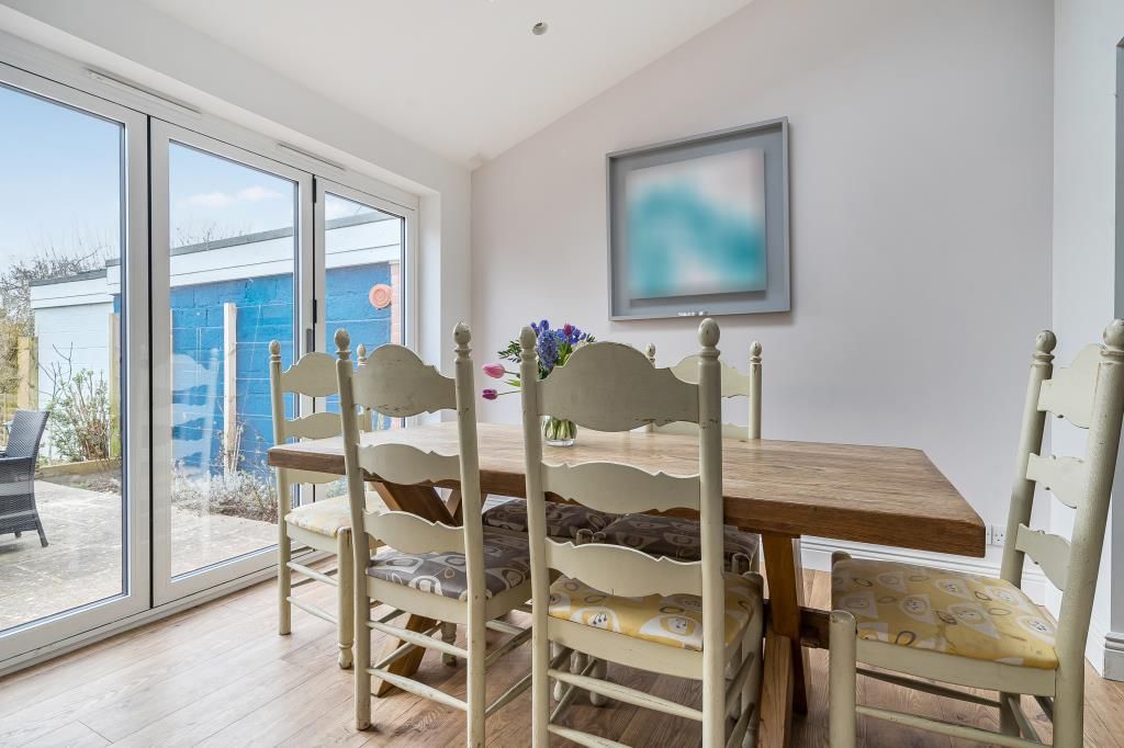 Property photo 3 of 23 Dining Area