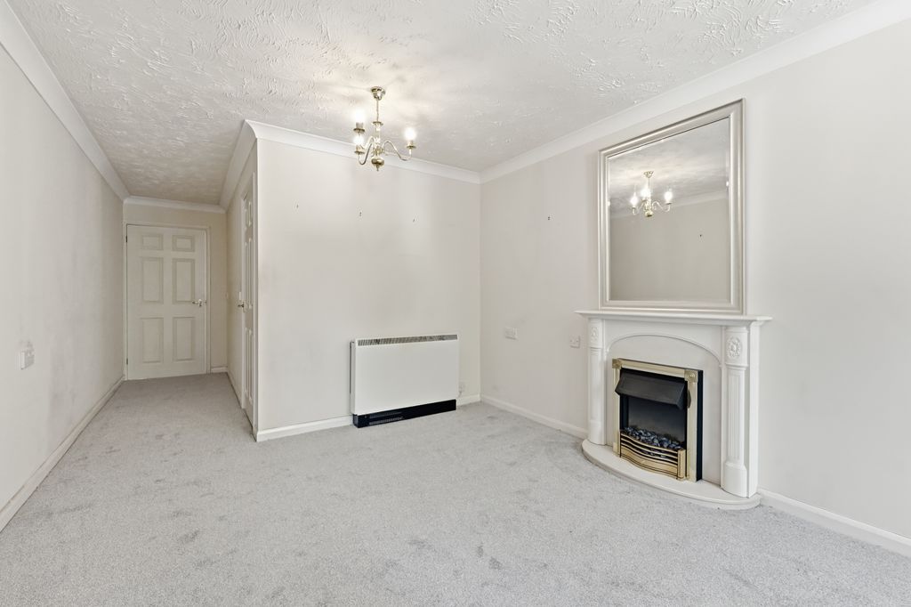 Property photo 2 of 7