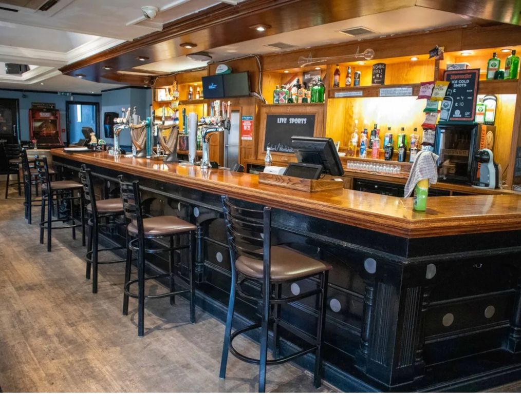 Property photo 2 of 7