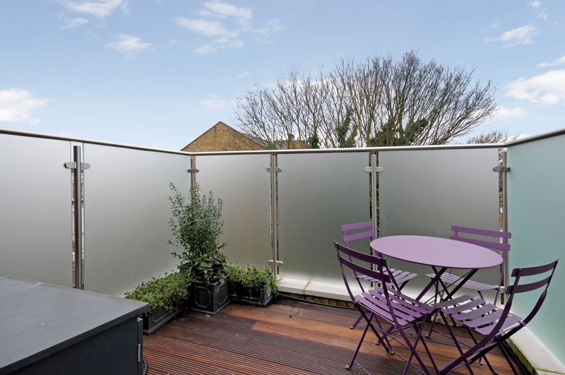 Property photo 3 of 12 Roof Terrace