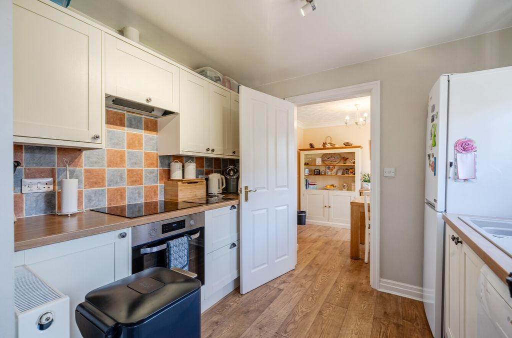 Property photo 3 of 27 1512510-16-6A8Da54A1057F
