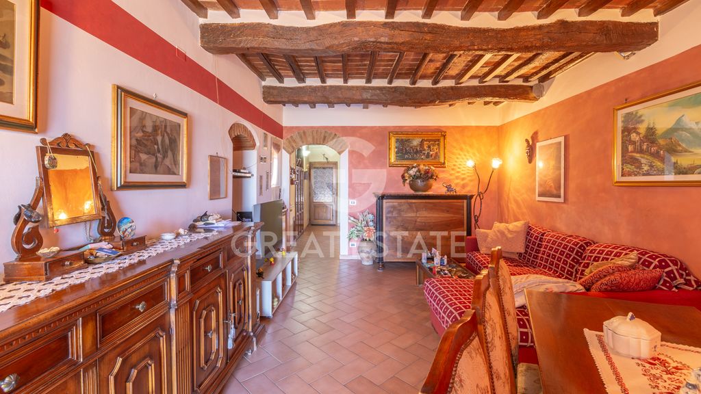 Property photo 2 of 35 Interiors