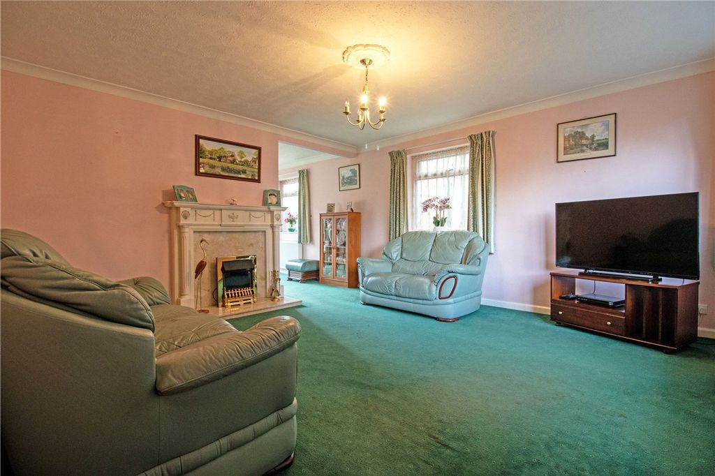 Property photo 2 of 18 Picture No. 03