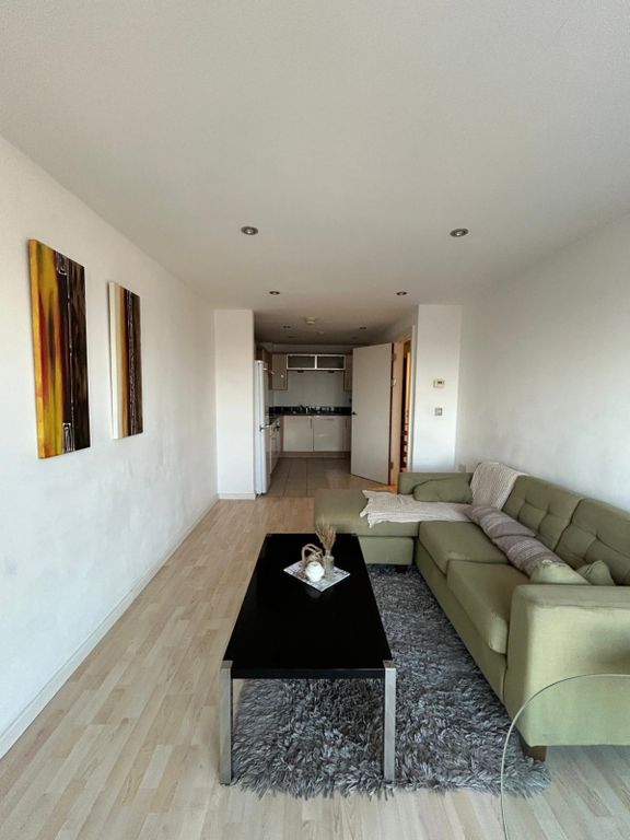 Property photo 1 of 4 Lounge
