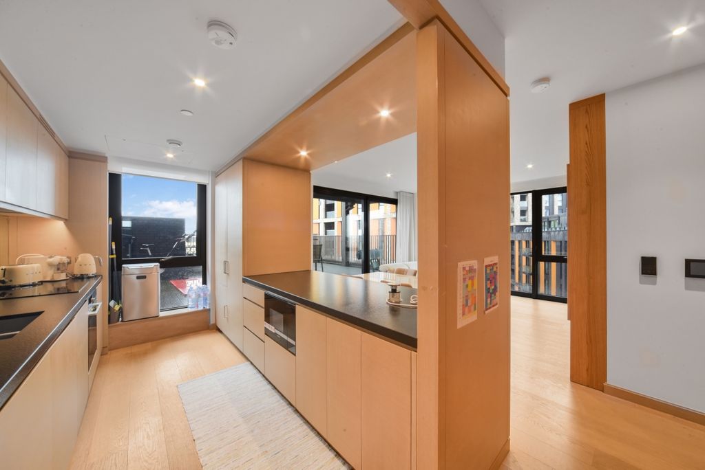 Property photo 2 of 14 Dsc_6825_High