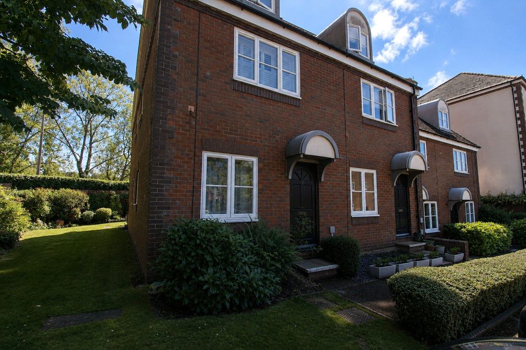 Property photo 1 of 6 Picture No. 05