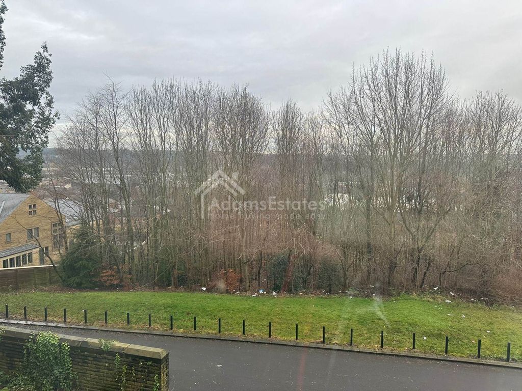 Additional image 12 of 10 bed semi-detached house for saleHill Crest Road, Dewsbury WF12