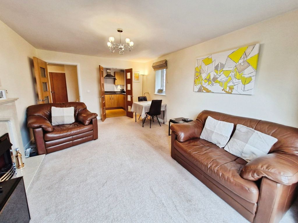 Property photo 2 of 16