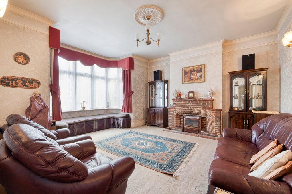 Property photo 2 of 21 Picture No. 08