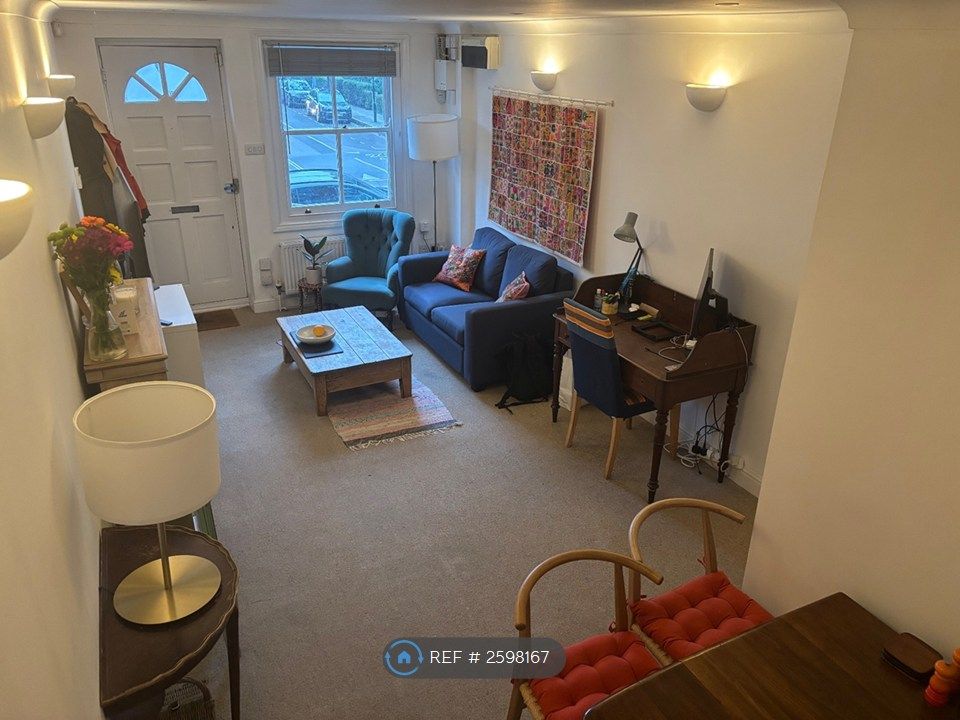 Property photo 3 of 9