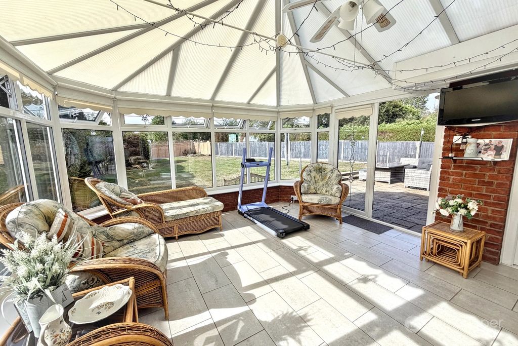 Property photo 3 of 41 5430347