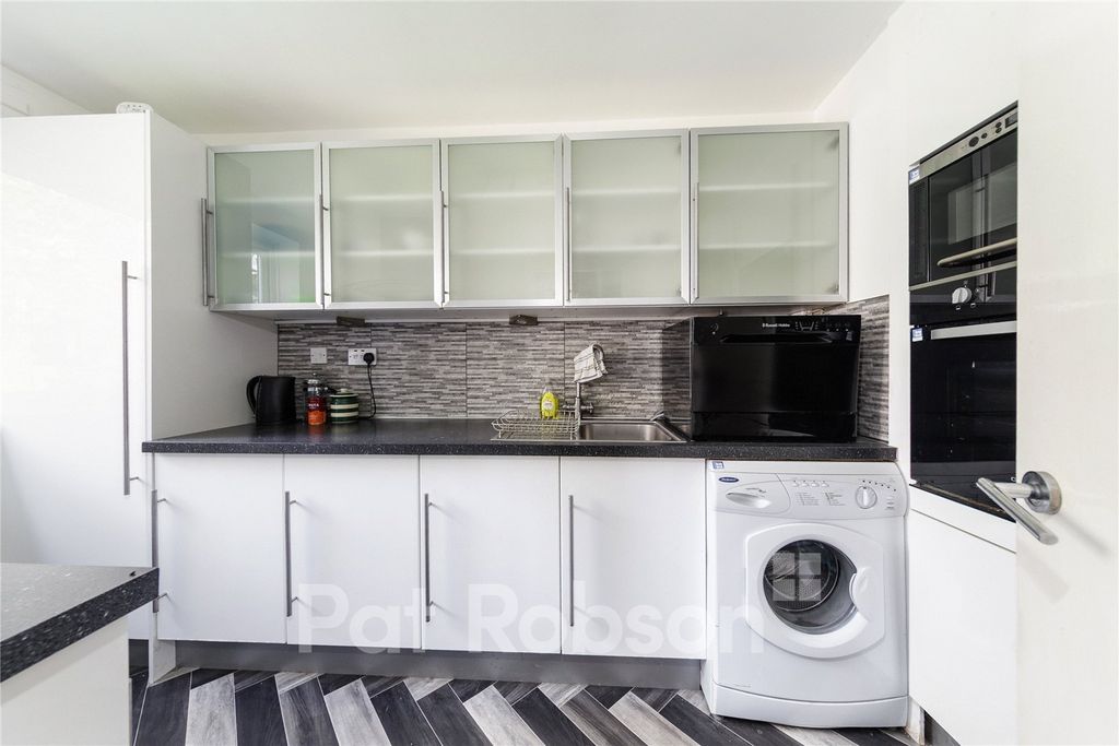 Property photo 2 of 15 Picture 2