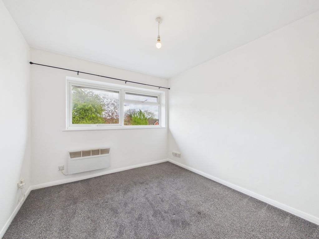 Additional image 4 of 2 bed maisonette to rentFitzalan Road, Horsham RH13