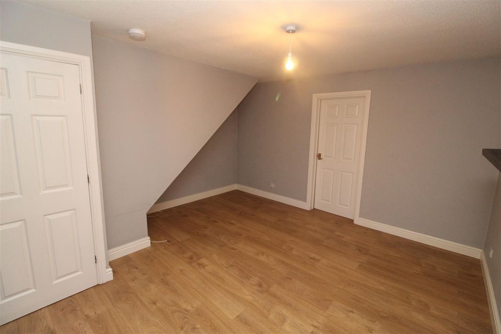 Property photo 2 of 10 Img_1457.Jpg