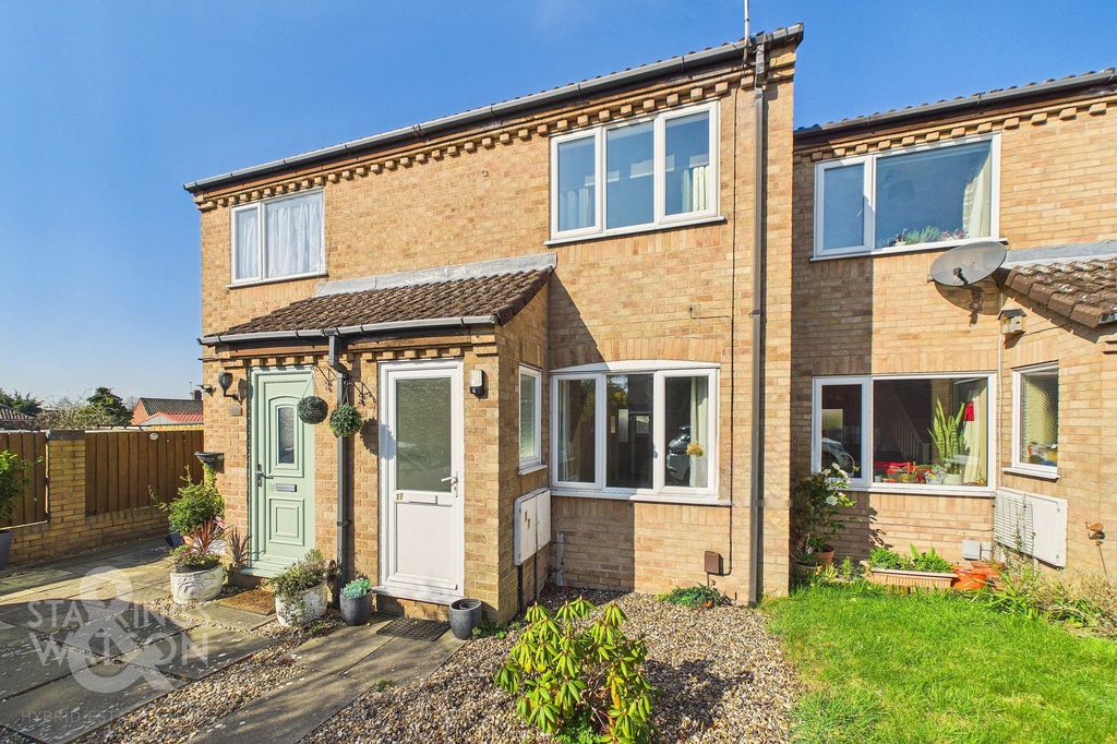 Property photo 1 of 23