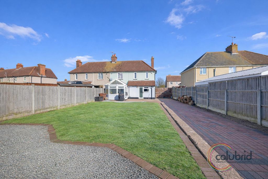 Property photo 2 of 15