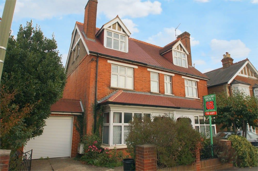 Property photo 2 of 7