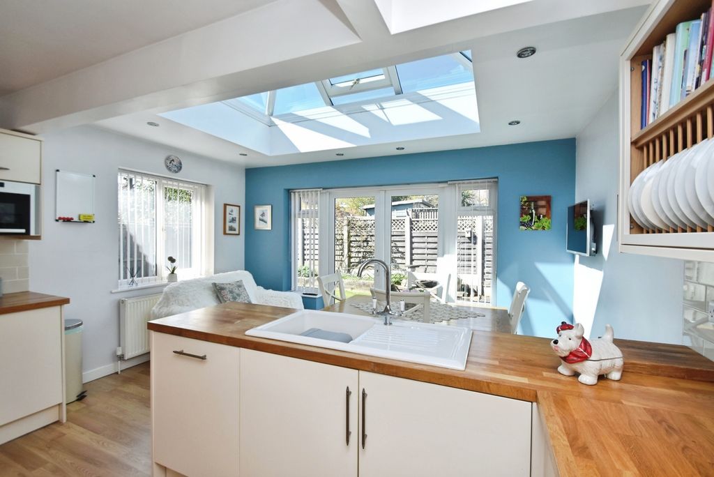 Property photo 3 of 20 Pbox-Img.Jpg