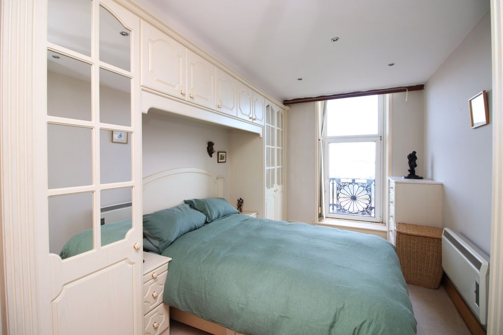 Additional image 8 of 1 bed flat for saleWyre View, 27-28 Queens Terrace, Fleetwood FY7