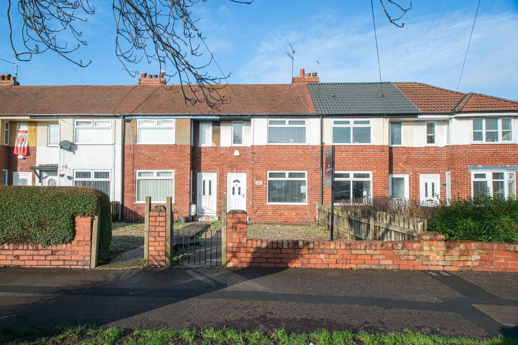 Property photo 1 of 16 Front