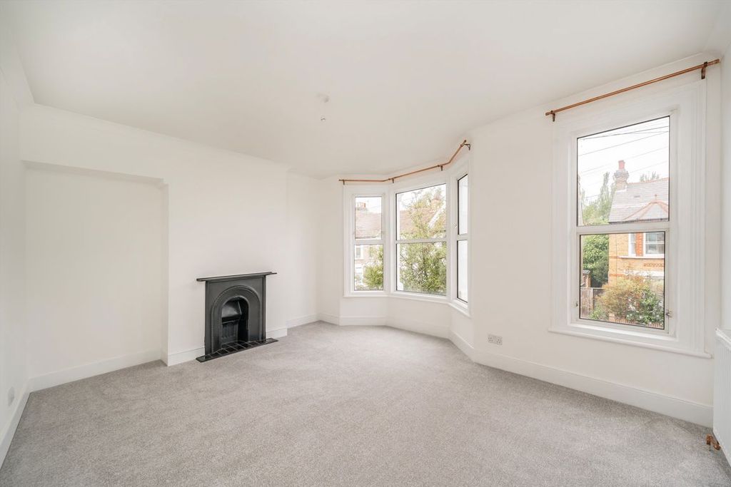Property photo 2 of 4