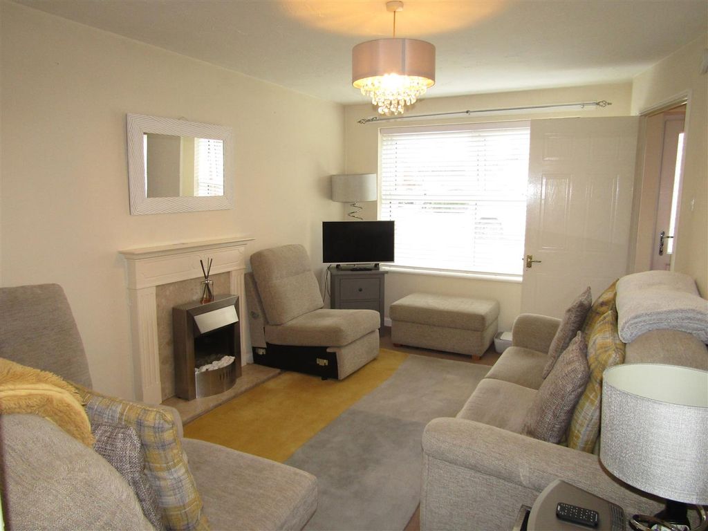 Property photo 2 of 11 Img_8842.Jpg