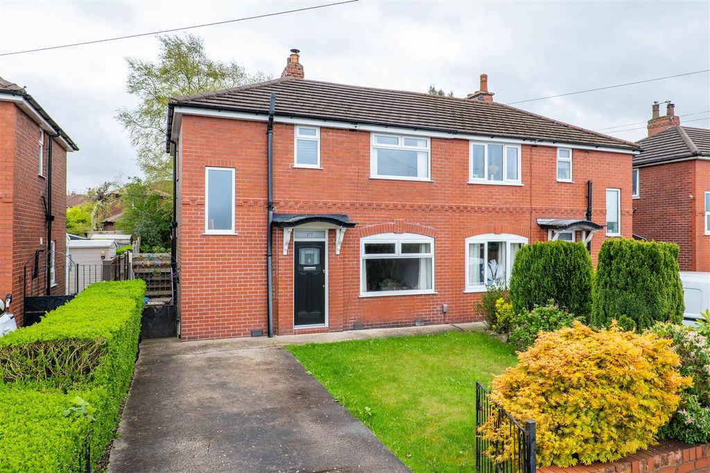 Property photo 1 of 22 Front External